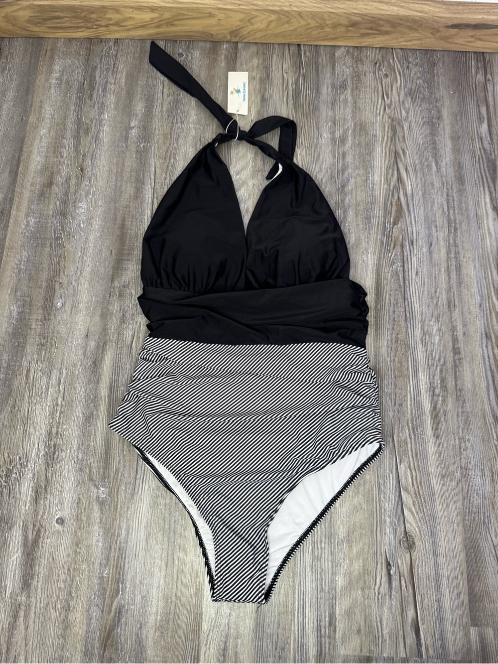 Beachsissi Womens Black White Striped Halter One Piece Sretchy Swimsuit Large
